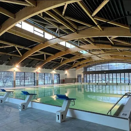 Апартаменты De Plein Pied Avec Piscine 2*